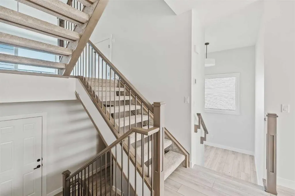 69 Silver Spruce Court SW