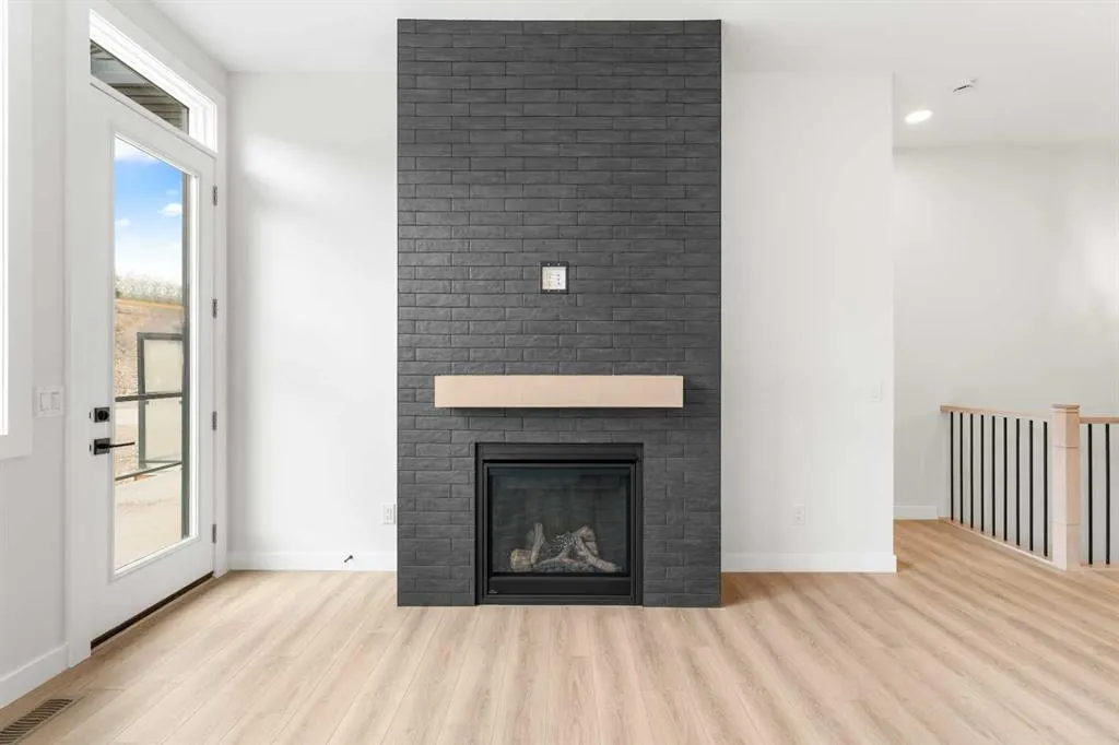 297 Riviera Way, #88