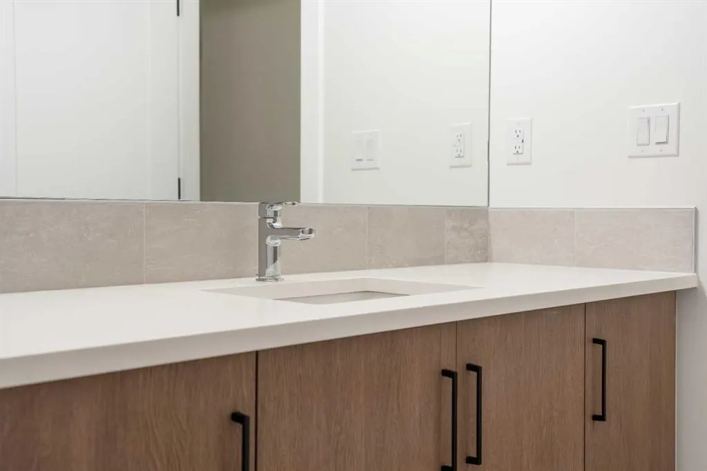 297 Riviera Way, #88