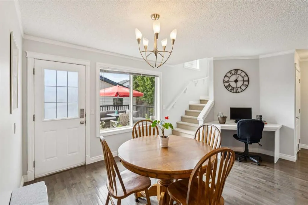 67 Evansmeade Common NW