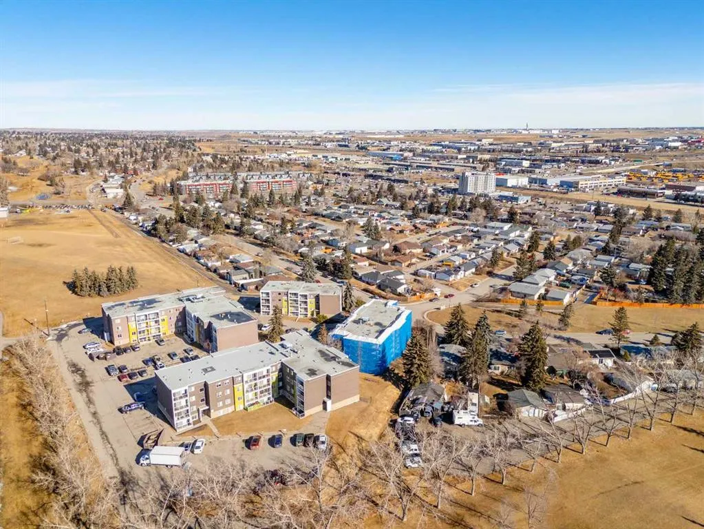 4455C Greenview Drive NE, #403