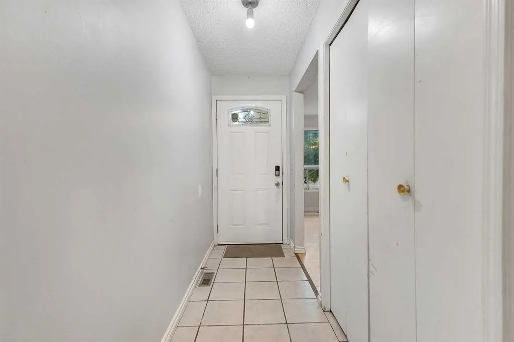 75 Templemont Way NE, #8