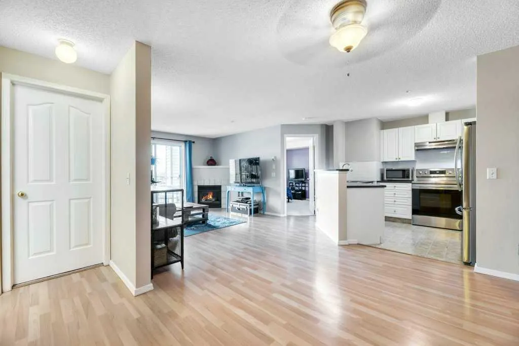 1000 Somervale Court SW, #1313