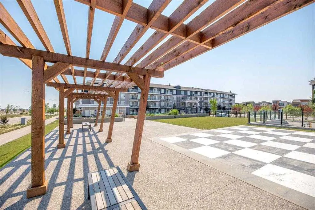 76 Cornerstone Passage NE, #1123