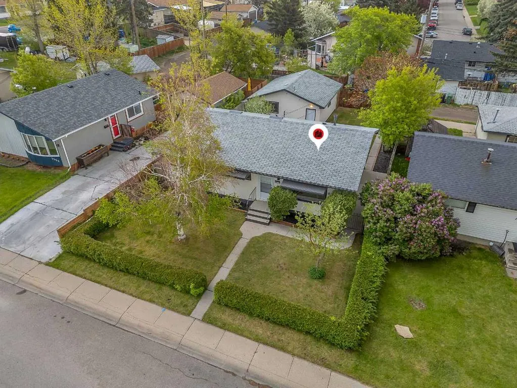 1512 Robson Crescent SE