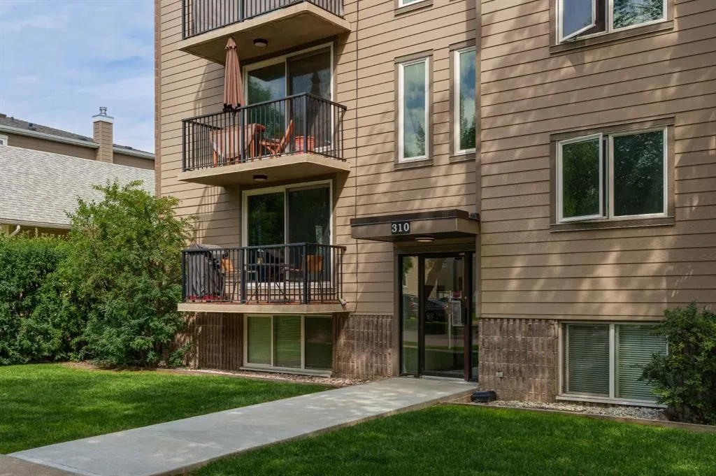 310 4 Avenue NE, #403
