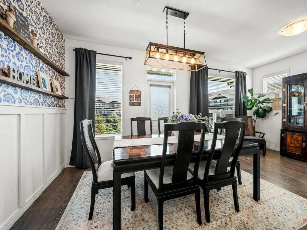1086 Williamstown Boulevard NW, #301