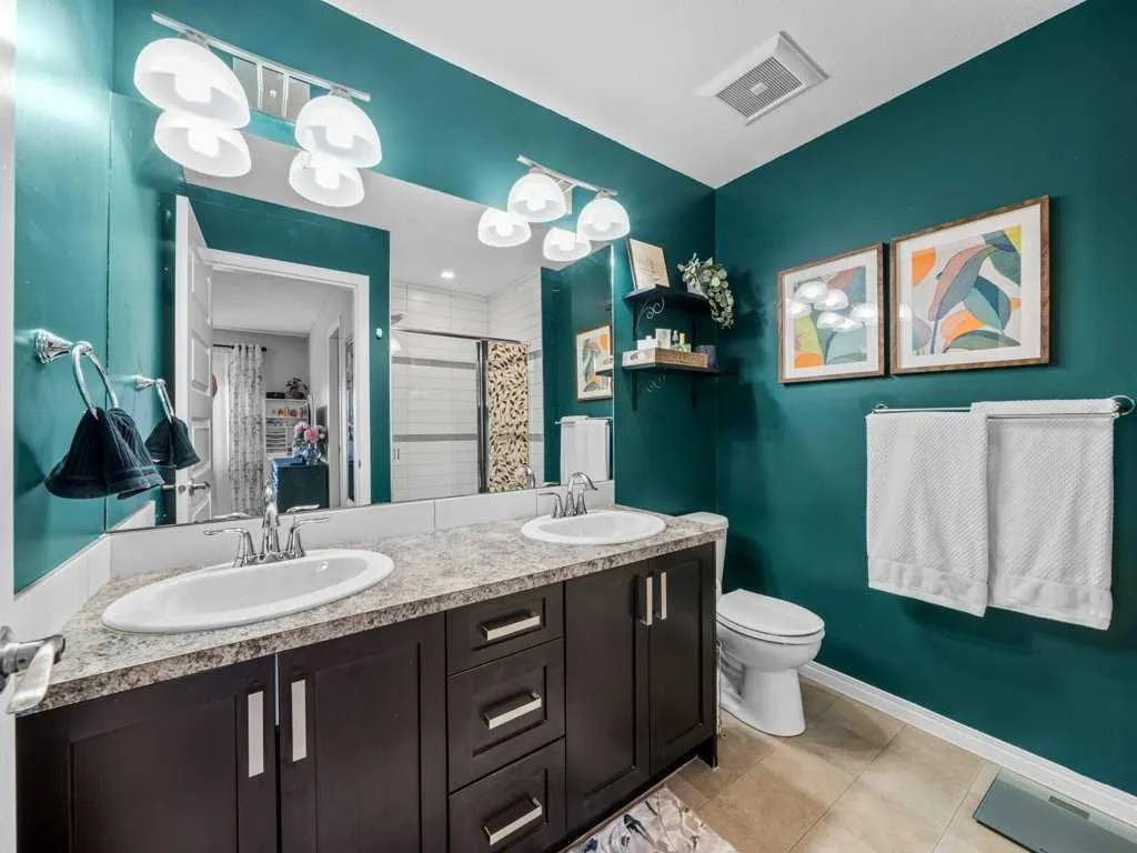 1086 Williamstown Boulevard NW, #301