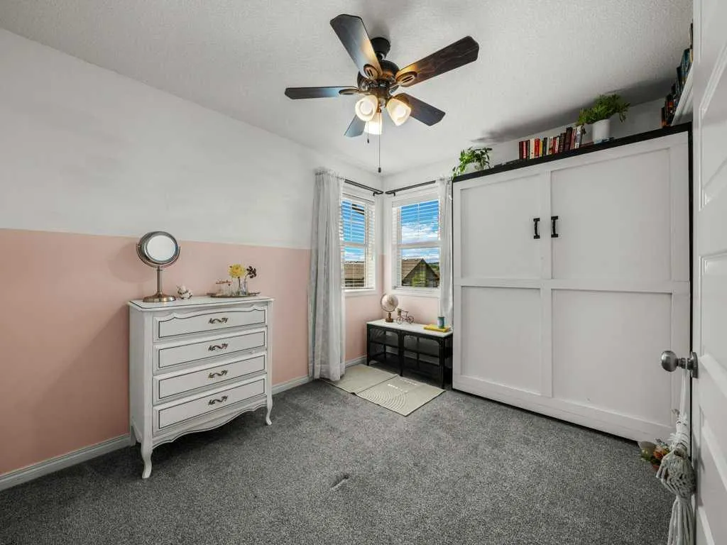 1086 Williamstown Boulevard NW, #301