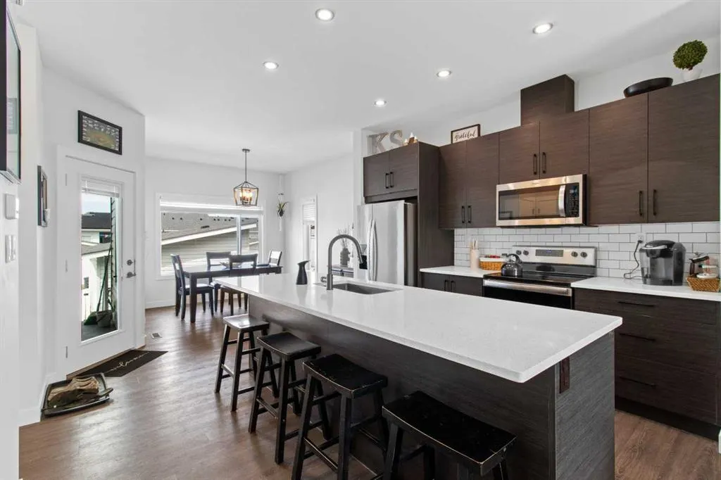 34 Evergreen Way