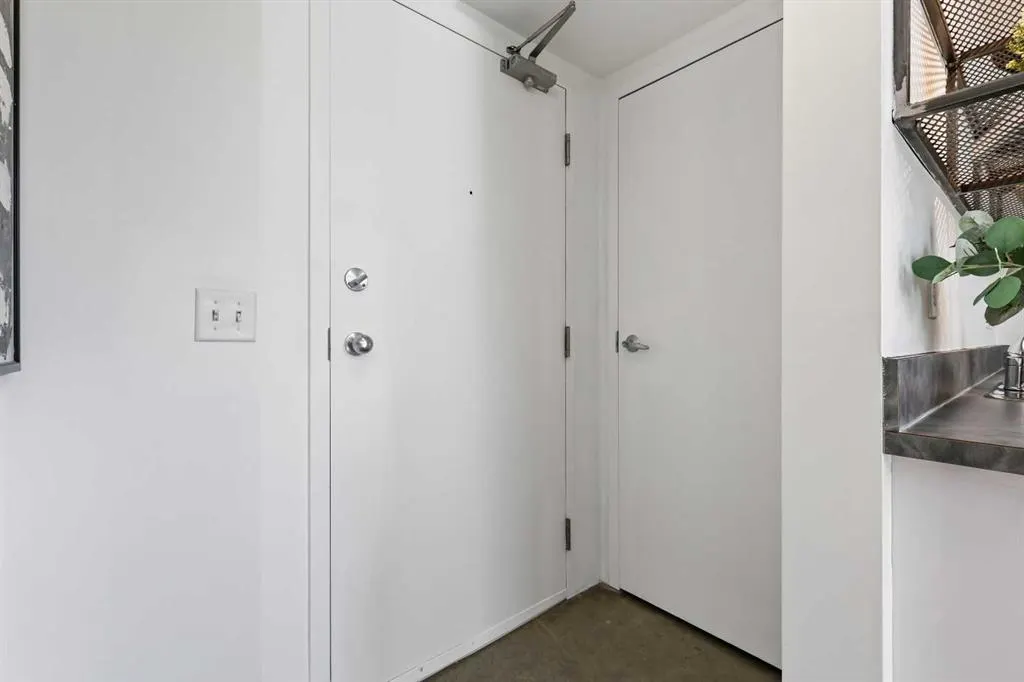 535 8 Avenue SE, #205