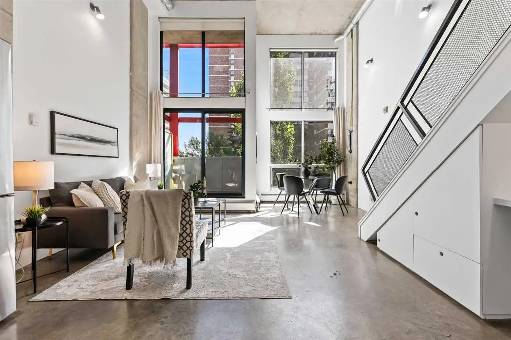 535 8 Avenue SE, #205