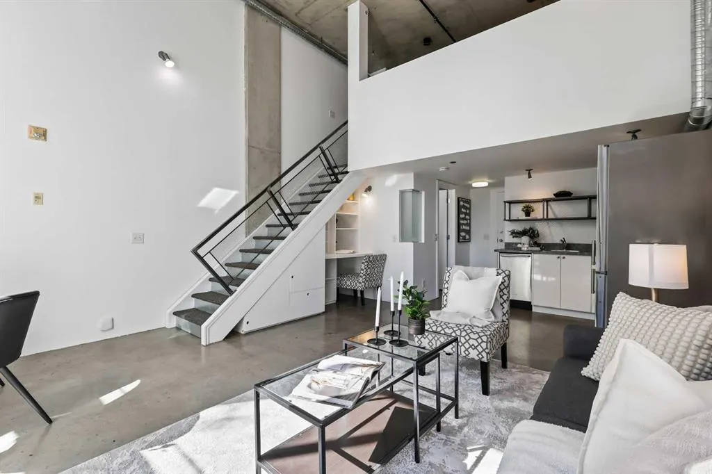 535 8 Avenue SE, #205