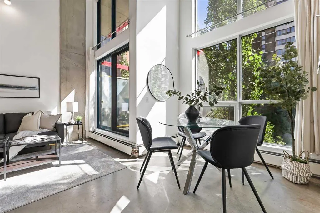 535 8 Avenue SE, #205