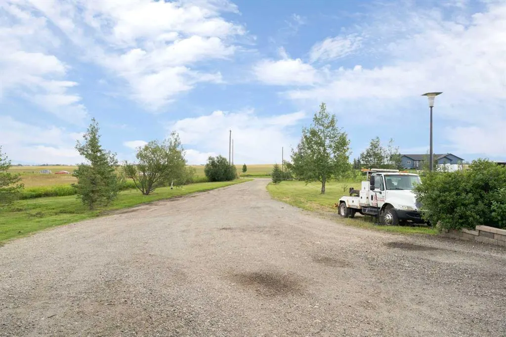250257 271 Range Road