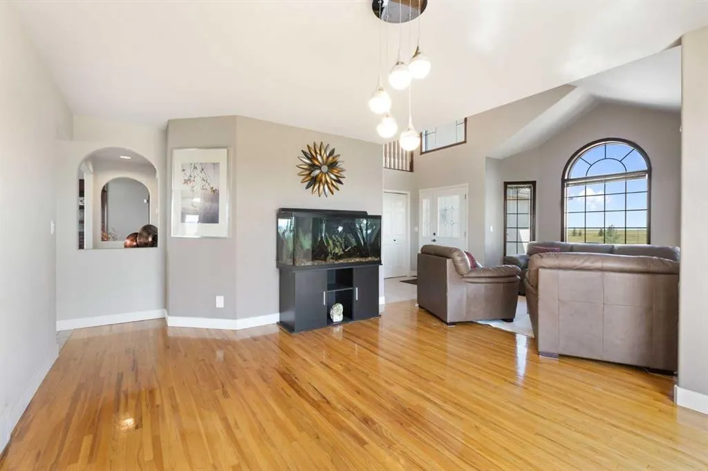 250257 271 Range Road