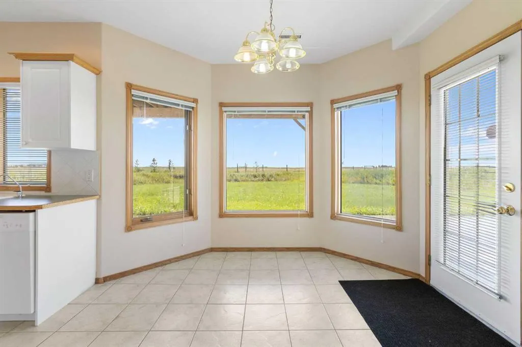 250257 271 Range Road