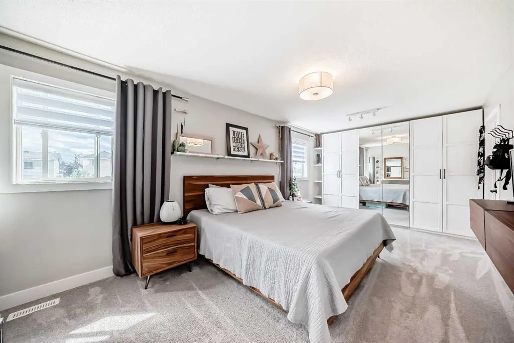 7 Bridleglen Park SW