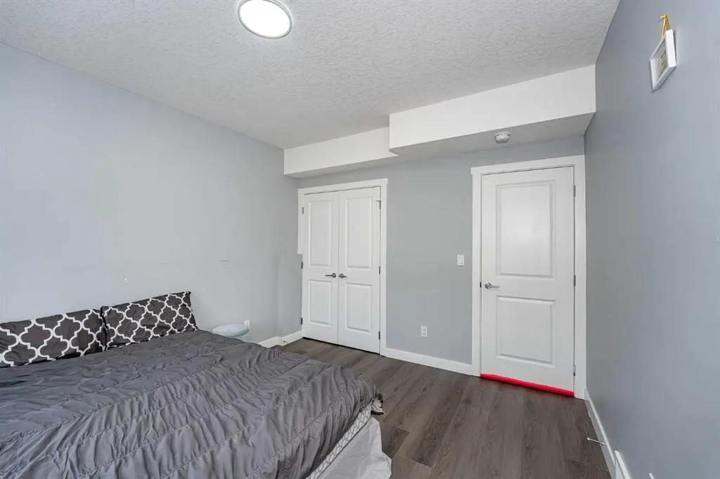 74 Carringvue Drive NW
