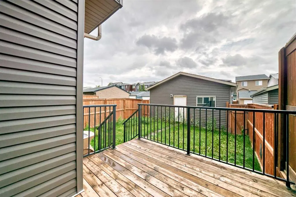 532 Evanston Link NW