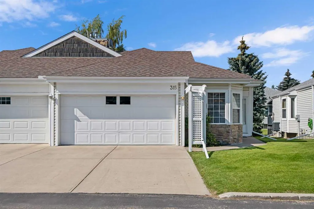315 De Foras Close NW