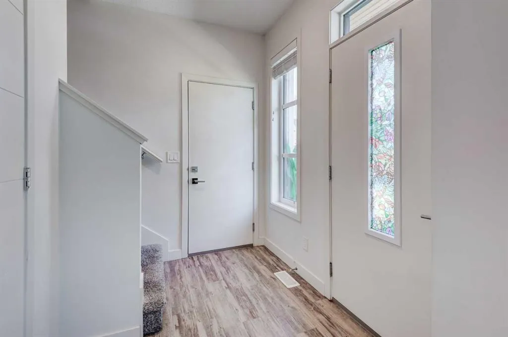 100 Walgrove Court SE, #3207