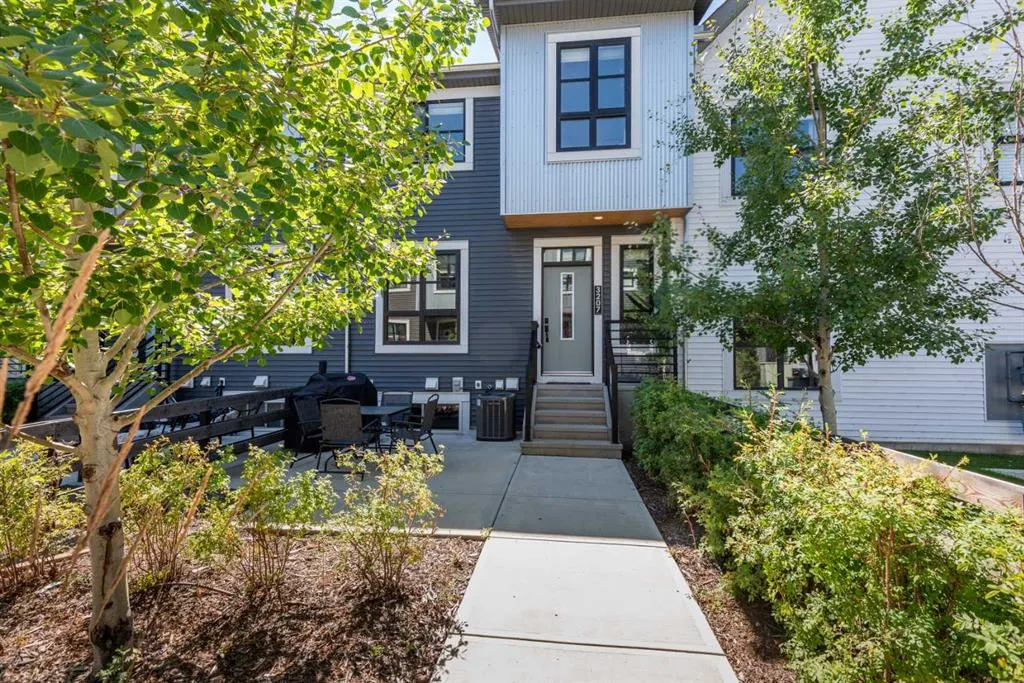 100 Walgrove Court SE, #3207