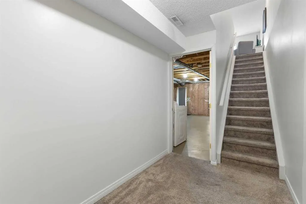 128 Douglas Glen Park SE