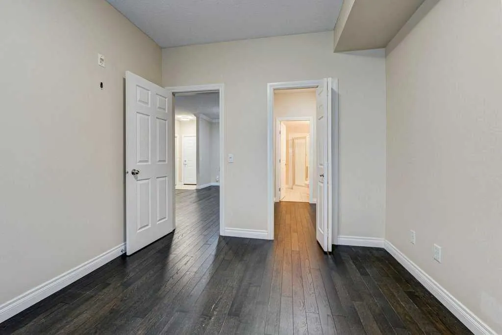 11170 30 Street SW, #106