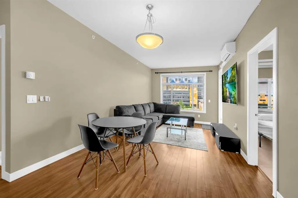 16 Auburn Bay Link, #405