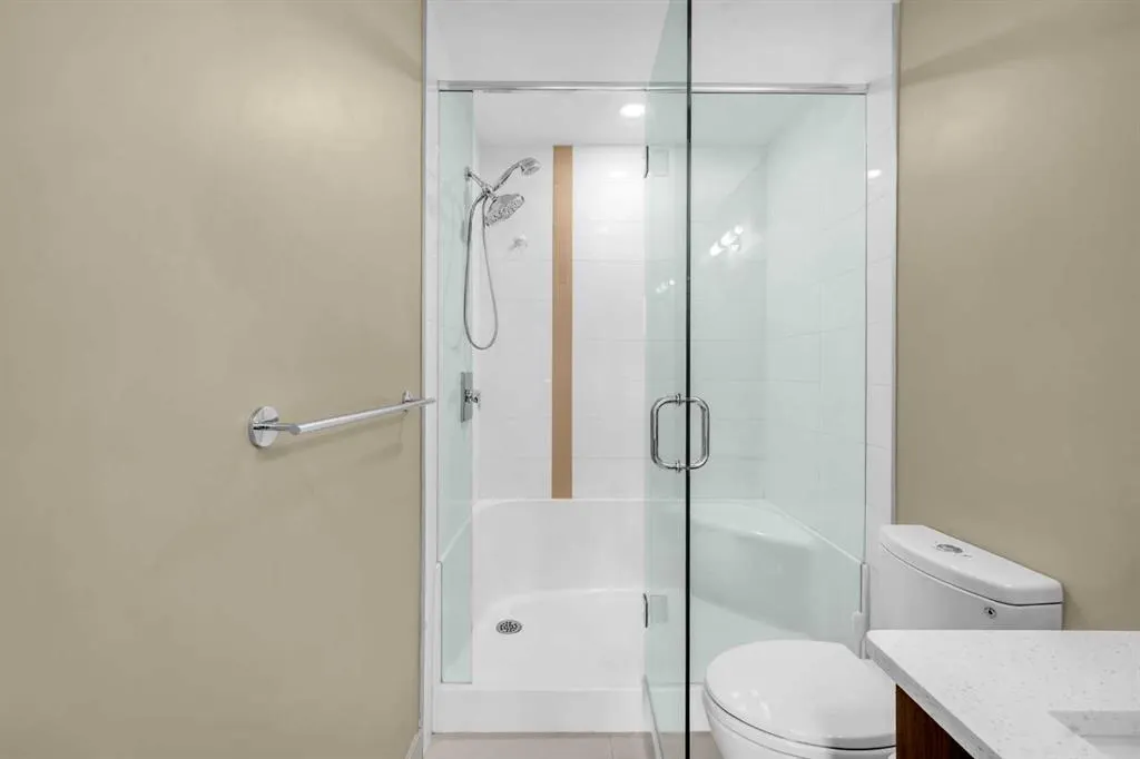 16 Auburn Bay Link, #405
