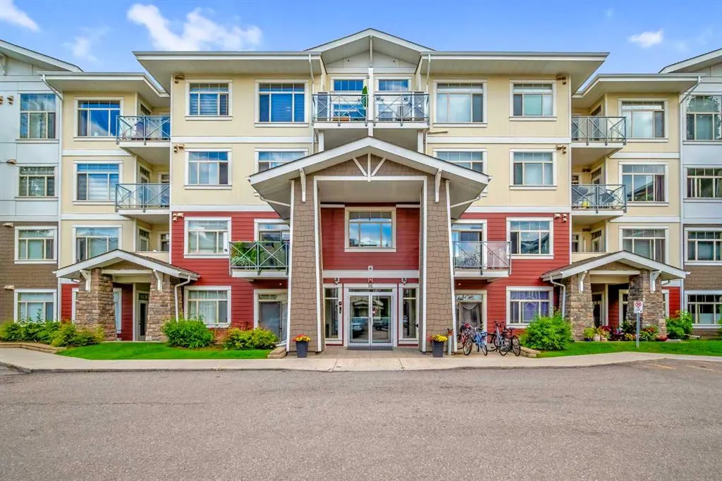16 Auburn Bay Link, #405