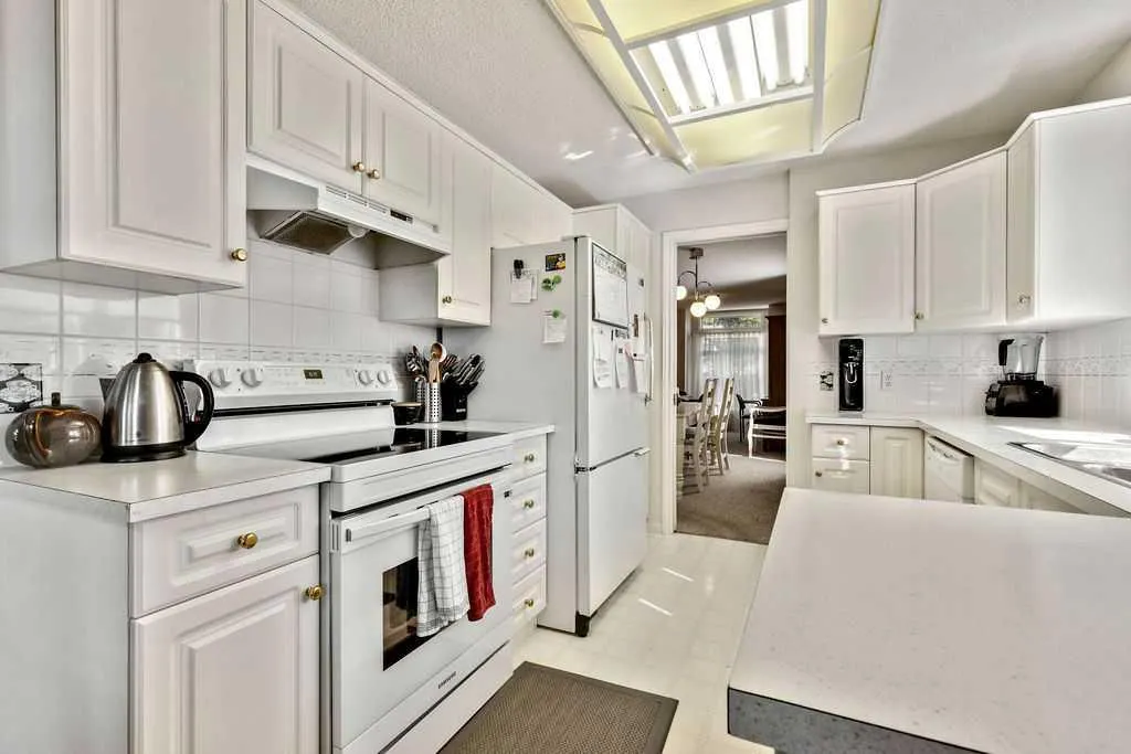 145 Sierra Morena Green SW