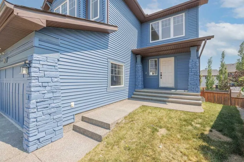 208 Coopers Hill SW
