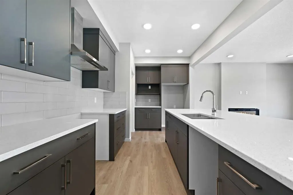 7 Heritage Link