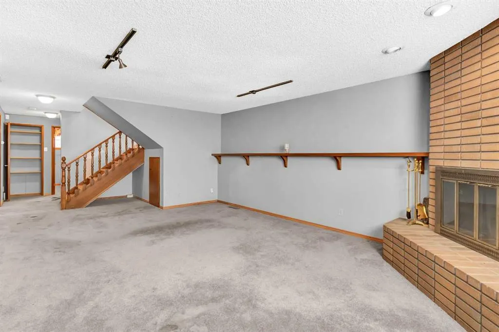 3151 Upper Place NW