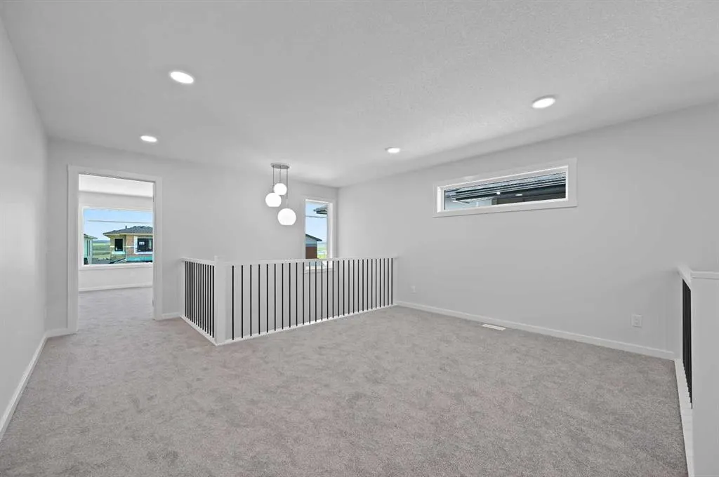 11 Heritage Link