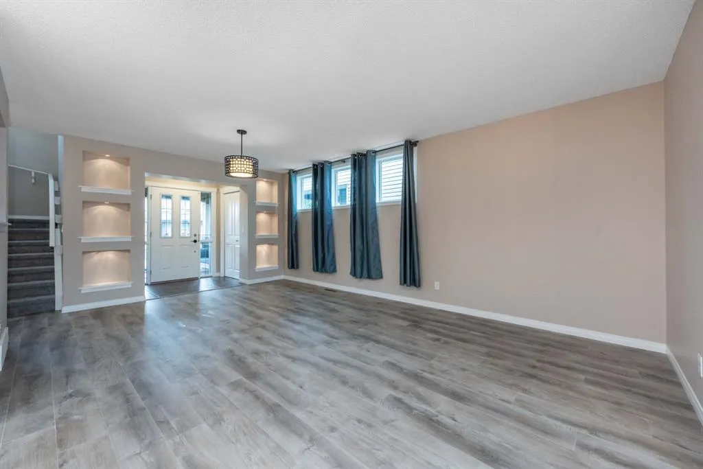 12 Skyview Ranch Lane NE