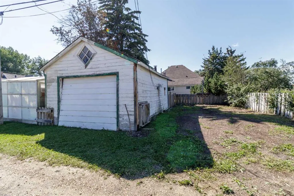 1321 Flemming Avenue