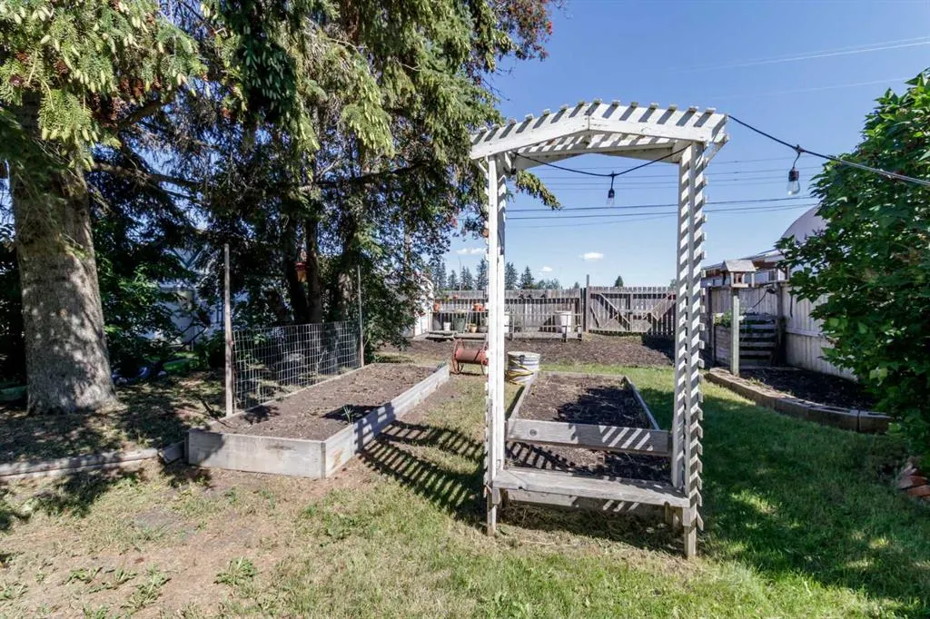 1321 Flemming Avenue