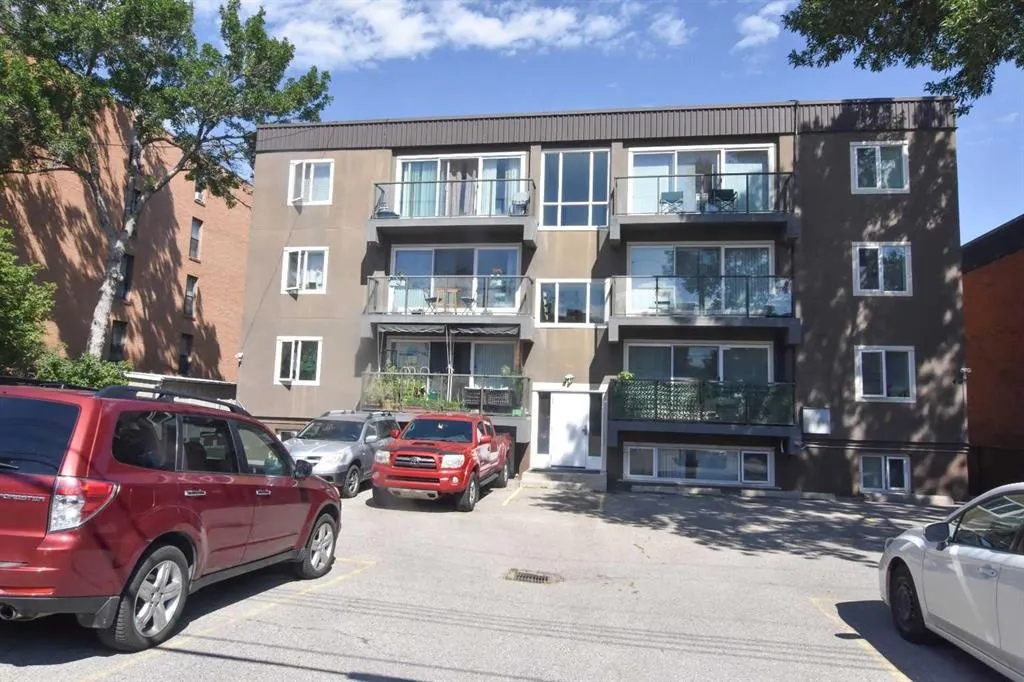 343 4 Avenue NE, #103