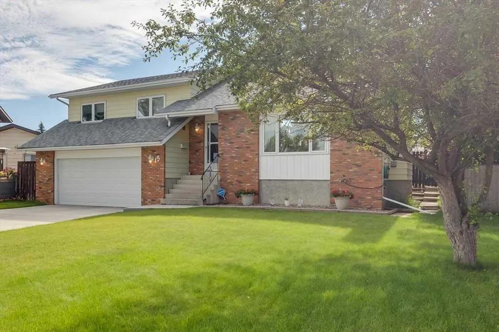 15 Cowan Close