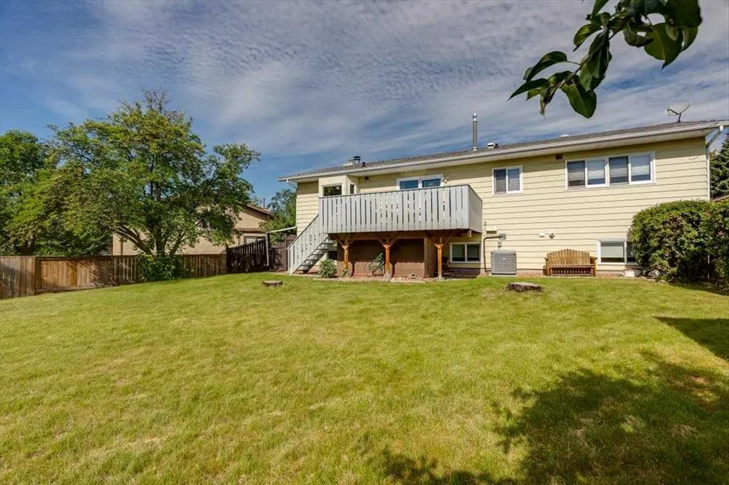 15 Cowan Close