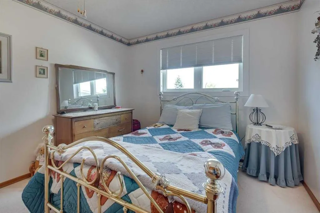 15 Cowan Close