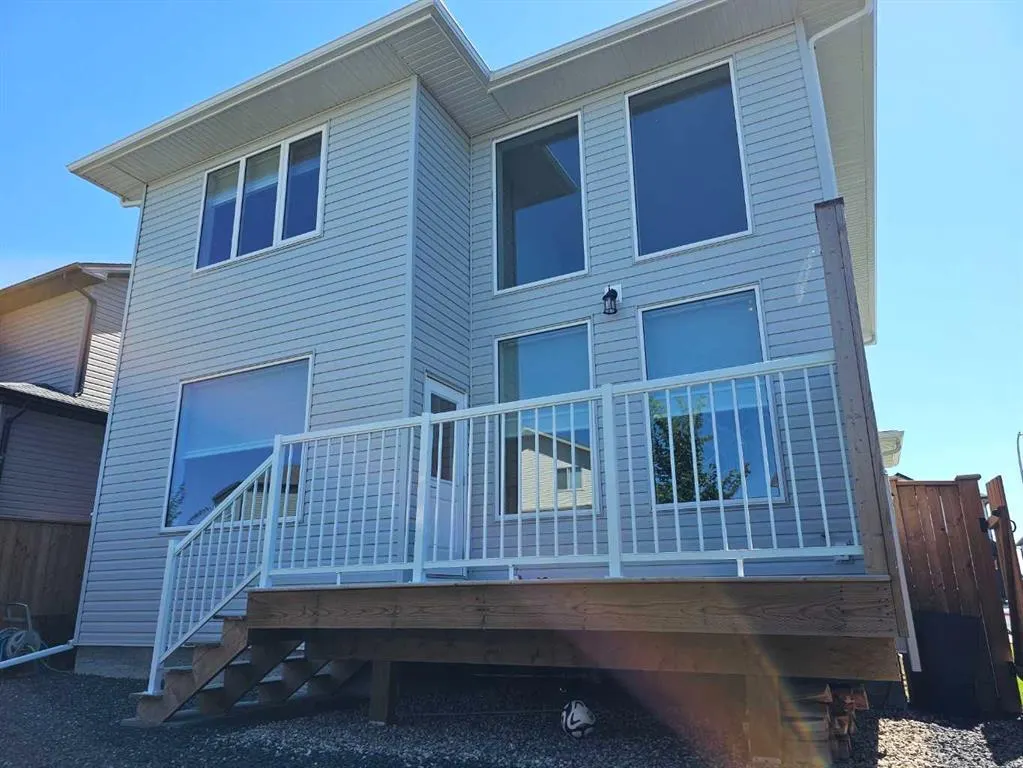 119 Goldenrod Road W