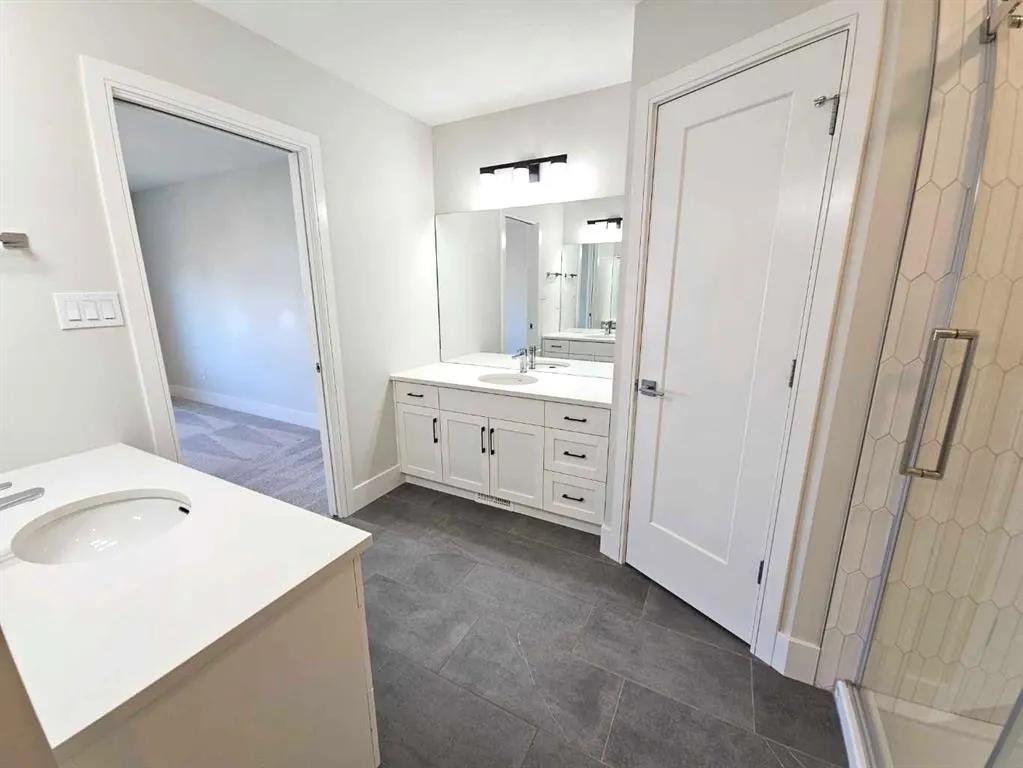 119 Goldenrod Road W