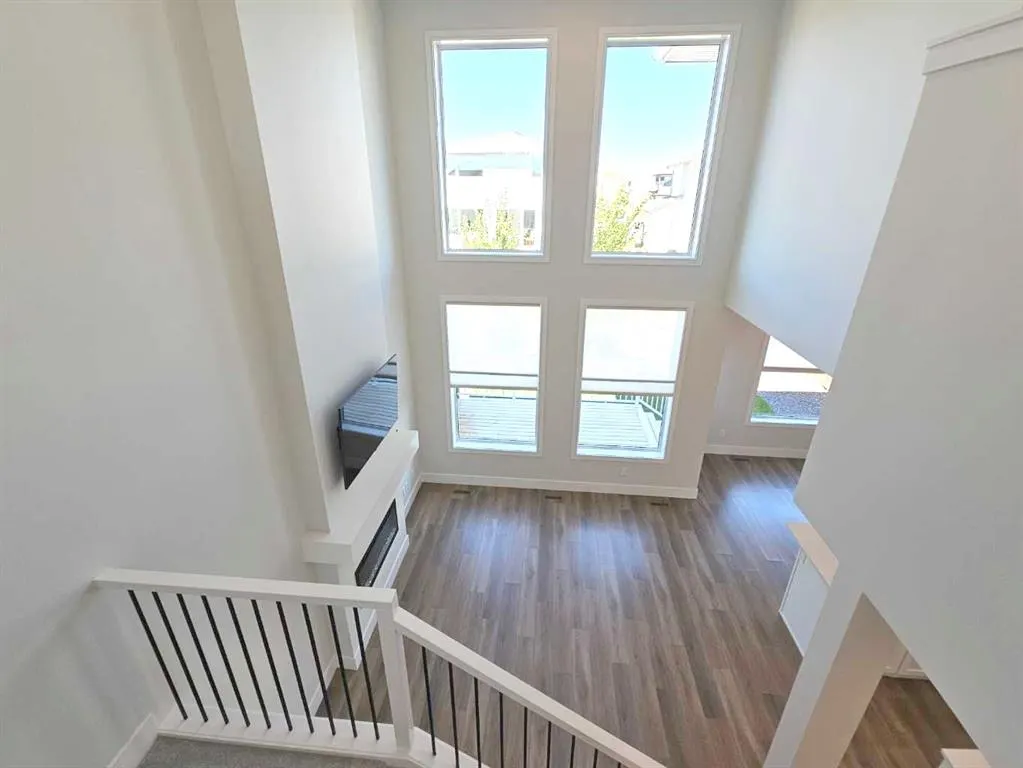 119 Goldenrod Road W