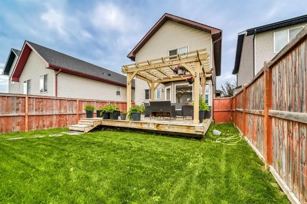 143 Cranberry Way SE