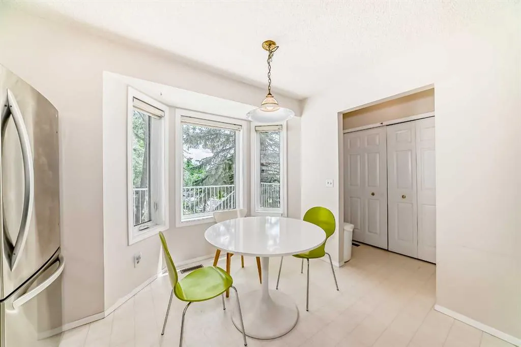 3906 19 Avenue SW, #6