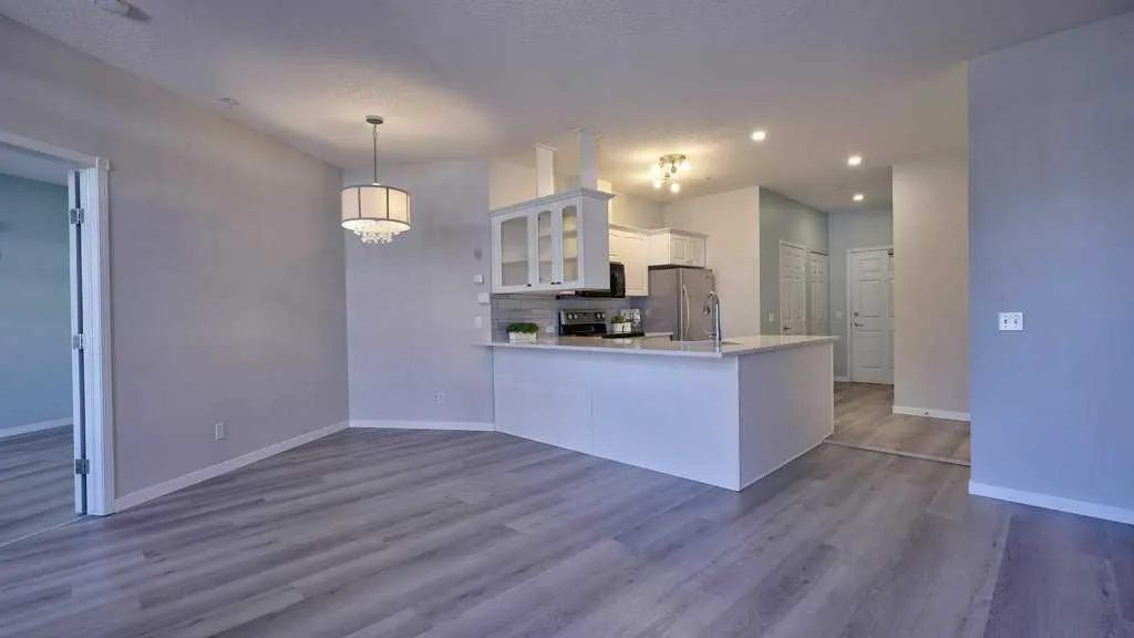 3000 Marda Link SW, #250